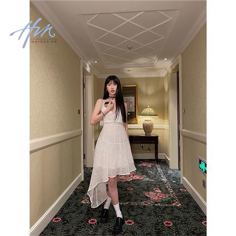 Đầm Hai Dây Dáng Ôm Phong Cách Hoàng Gia Dễ Thương Thời Trang Xuân Thu 2023