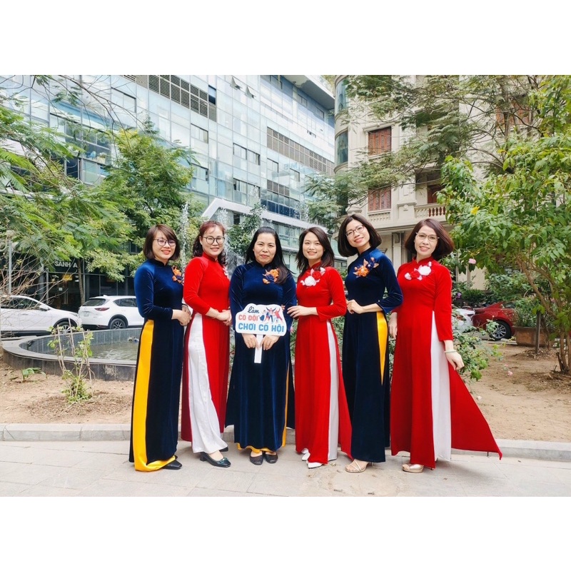 Hoa cài áo thủ công- Dây hoa kết hợp dài 18cm- Nhiều màu- Cài áo dài trơn, đầm trơn