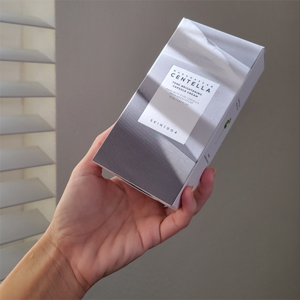 Kem Dưỡng Trắng, Mờ Thâm Và Làm Đều Màu Da Skin1004 Madagascar Centella Tone Brightening Capsule Cream 75ml