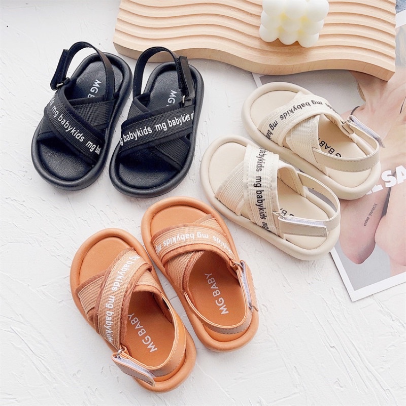 Sandal chéo, dép quai hậu siêu xinh chó bé đi chơi đi học mẫu hè 2023