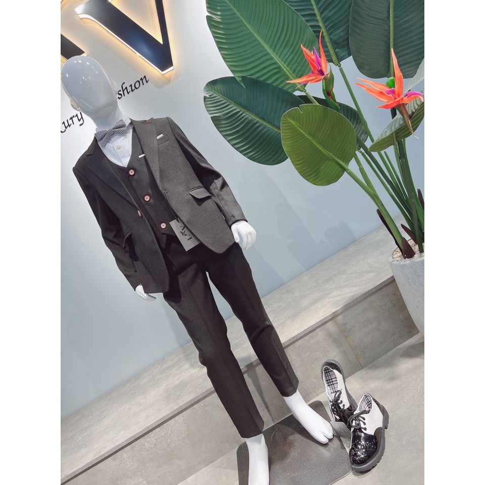 Cho thuê Vest trẻ em màu đen