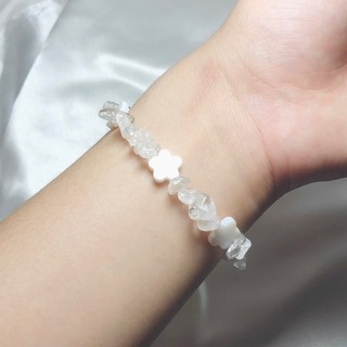 Vòng đá Clear