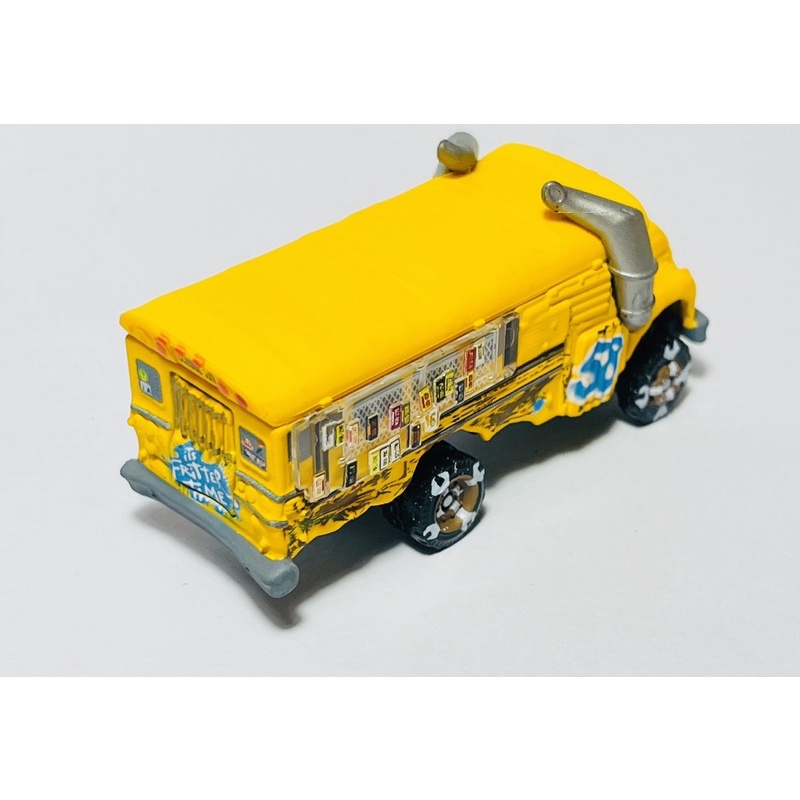 Hobby Store xe mô hình Tomica Disney The Cars Miss Fritter