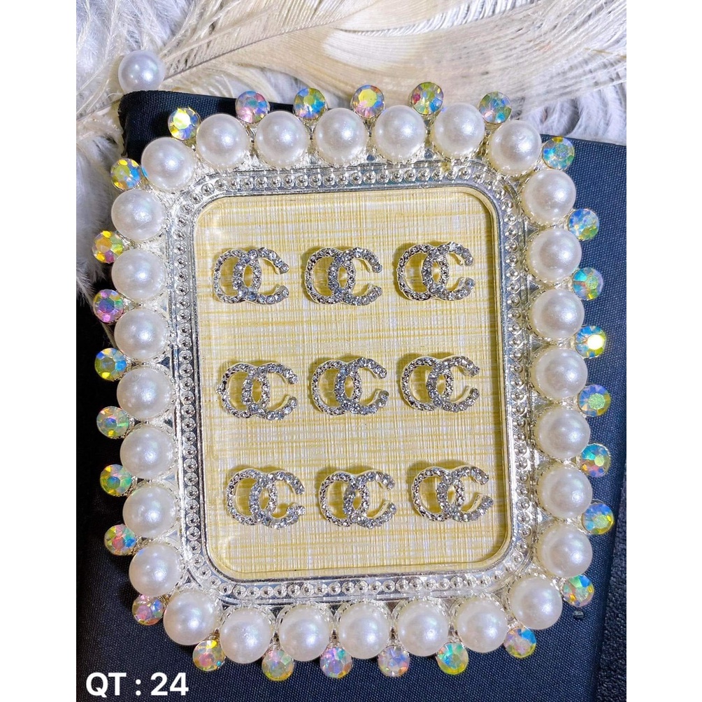 charm thuong hiệu nhé a