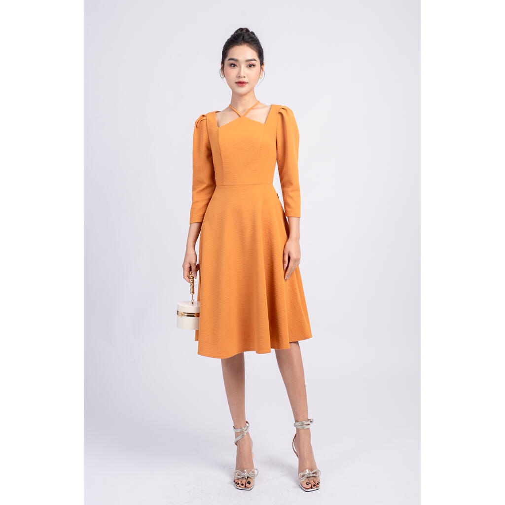 Đầm dáng xòe, hai dây chéo qua cổ MMOutfit DA0622509