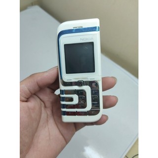 Điện thoại Nokia 7260 chiếc lá nhỏ độc lạ