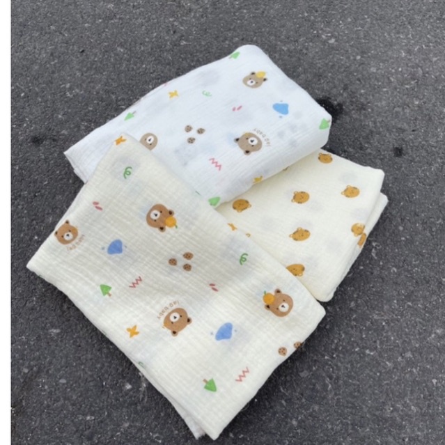 vải xô muslin 2 lớp cao cấp hình con gấu đội cam may khăn mặt,chăn ga gối cho bé