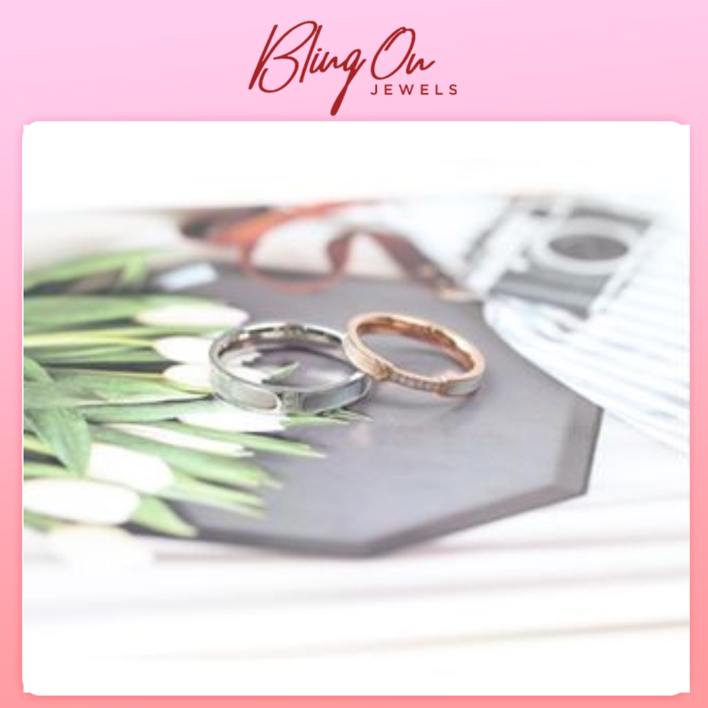 Nhẫn cặp thiết kế thời trang Nhật Bản và Hàn Quốc với vỏ kim cương đóng thép titan nam và nữ có thể được khắc trên nhẫn