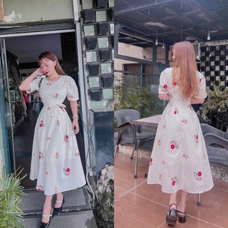 Đầm hoa thêu 🌸