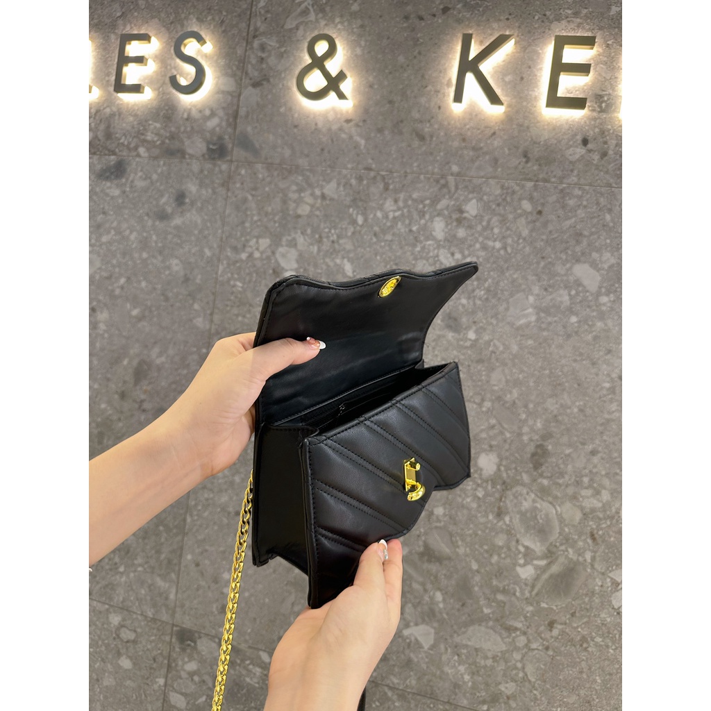 Túi xách CNK thêu sóng khoá móc- kẹp nách, đeo chéo Sz 22cm mẫu mới nhất 2023