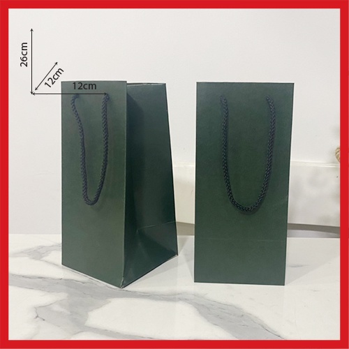 01 TÚI GIẤY KRAFT DÀI  12 X 26 X 12 CM