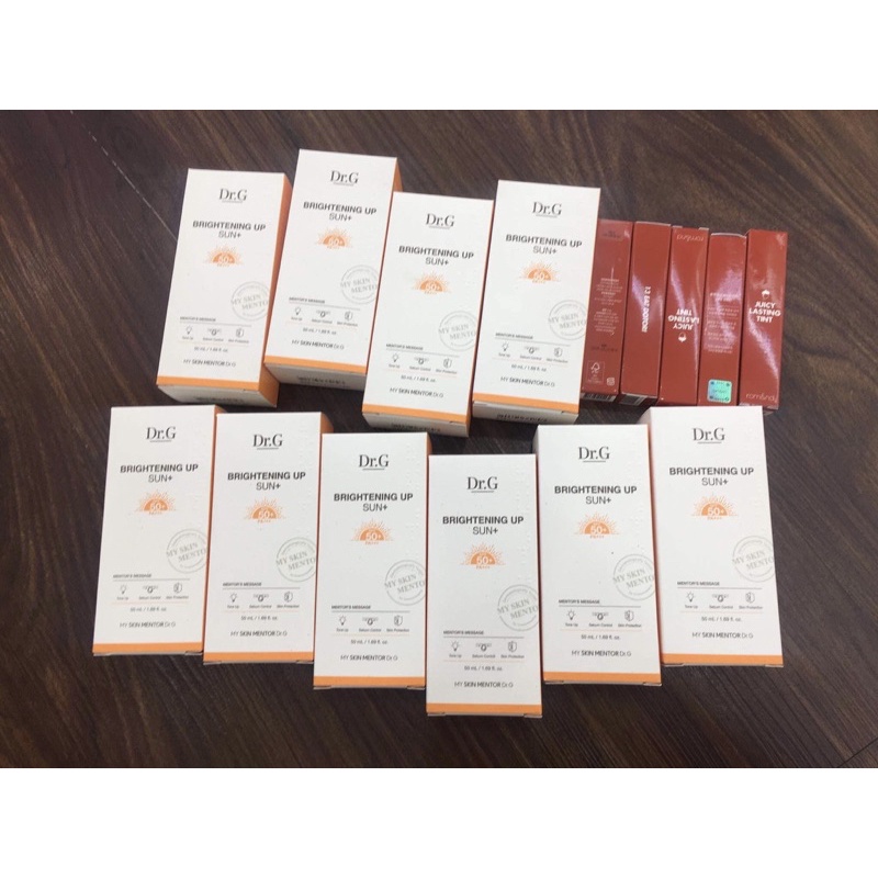 Kem Chống Nắng Dr.G Brightening Up Sun Plus Nâng Tone Kiềm Dầu UVB UVB Tia Sáng Xanh 50ml