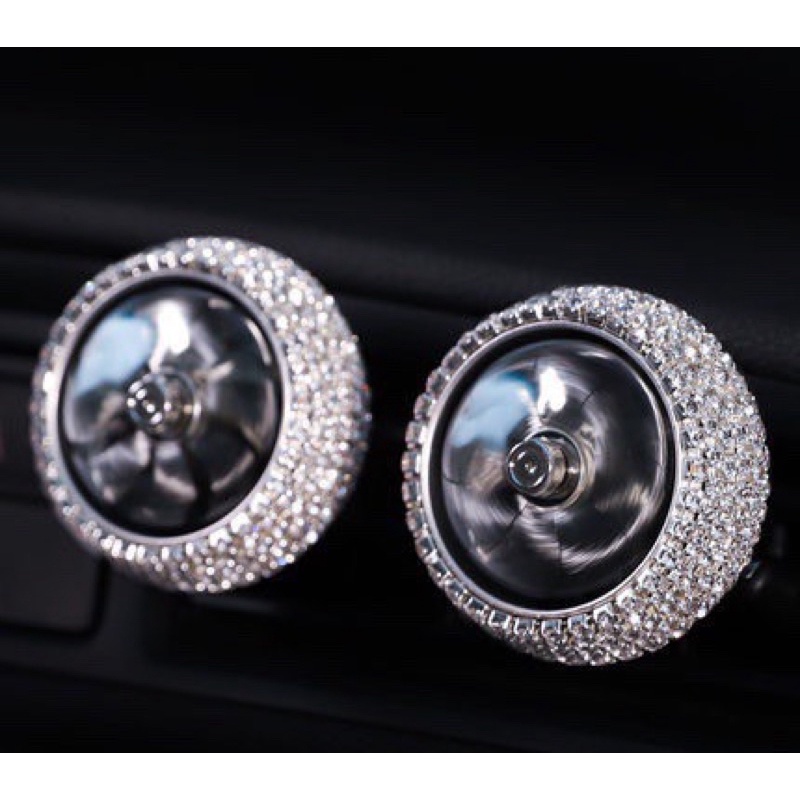 Quạt sáp thơm đính đá cài cửa gió điều hòa ô tô | BigBuy360 - bigbuy360.vn