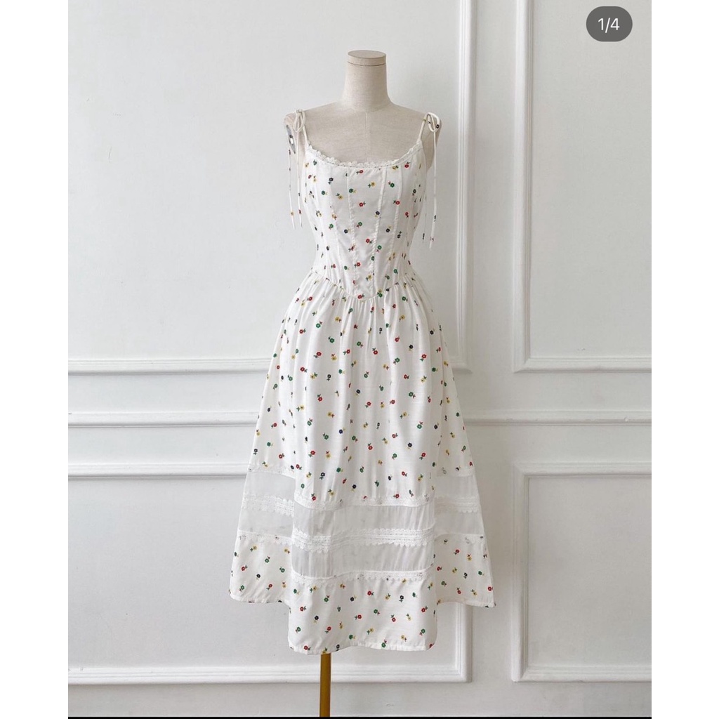 ĐẦM MAXI XÔ THÊU HOA PHỐI REN