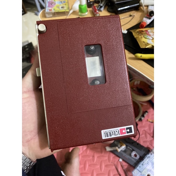 Máy cassette cầm tay mishubishi