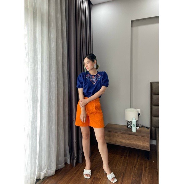 Quần sooc kaki M-Chou nhiều màu cá tính,có thể mặc theo nhóm chụp hình