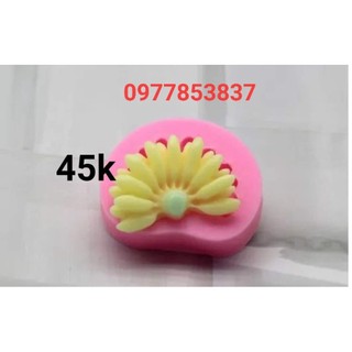 Khuôn silicon nải chuối