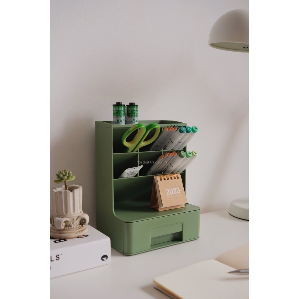 Kệ cắm bút nghiêng để bàn có ngăn kéo