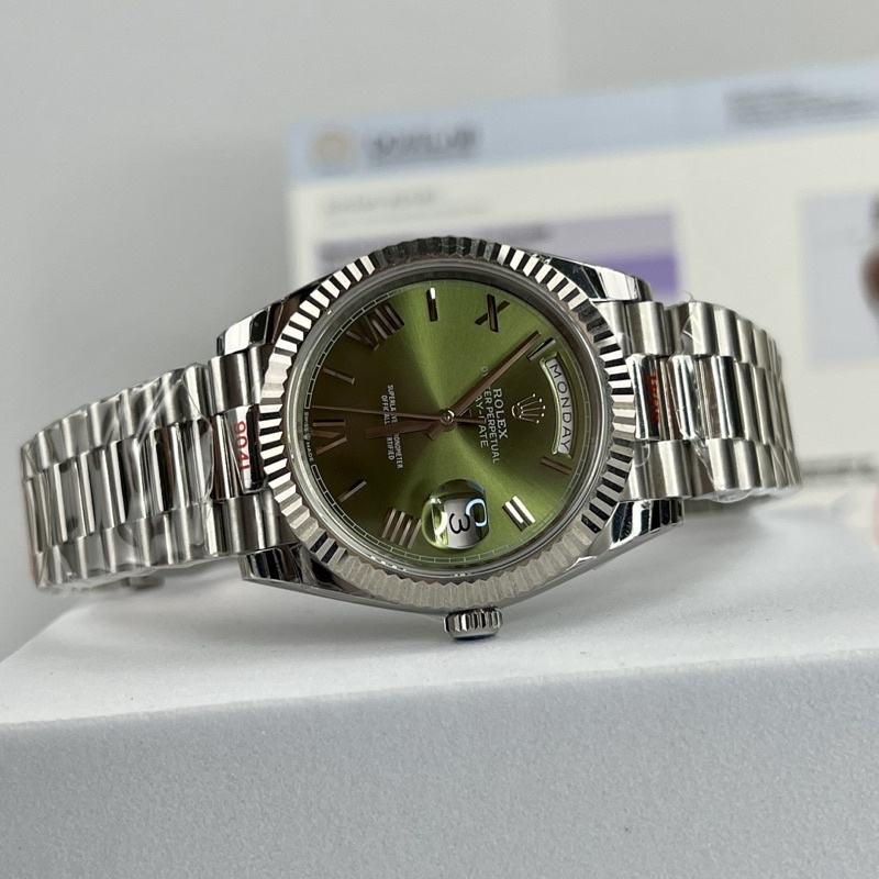 Đồng hồ nam Daydate mặt xanh lá size 41mm máy cơ Thuỵ Sỹ 3255