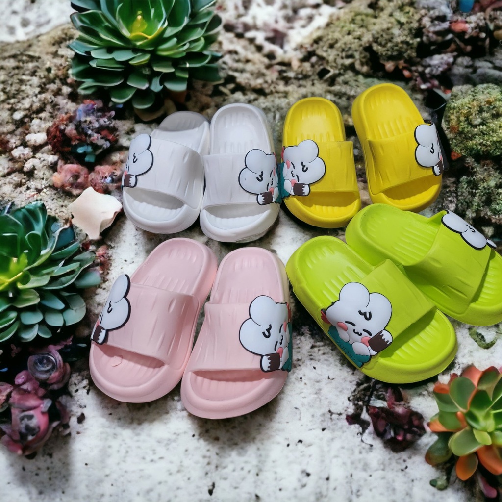 Dép bánh mì cho bé gái hình thỏ ăn kem một bên cute chất cao su mềm siêu ềm chân