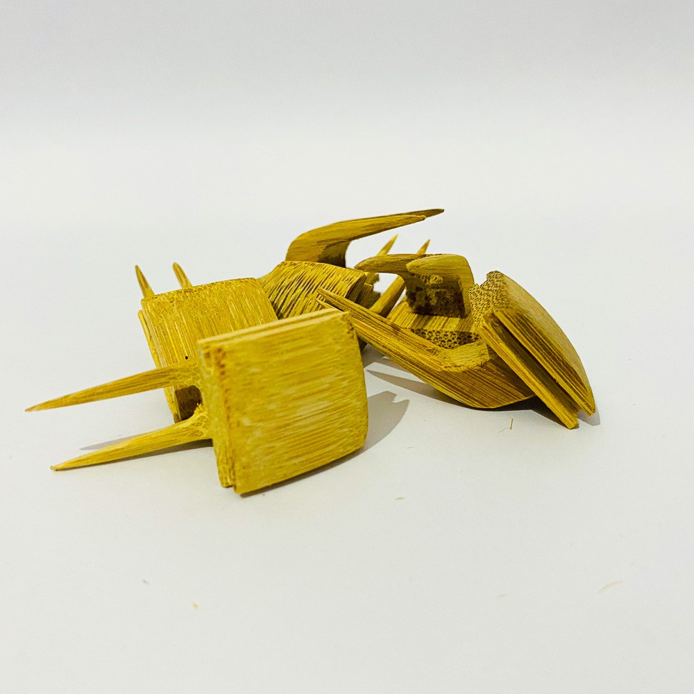 Xiên chuối tre già cao cấp cho chim chào mào, chim khuyên, xiên hoa quả cho chim cao cấp