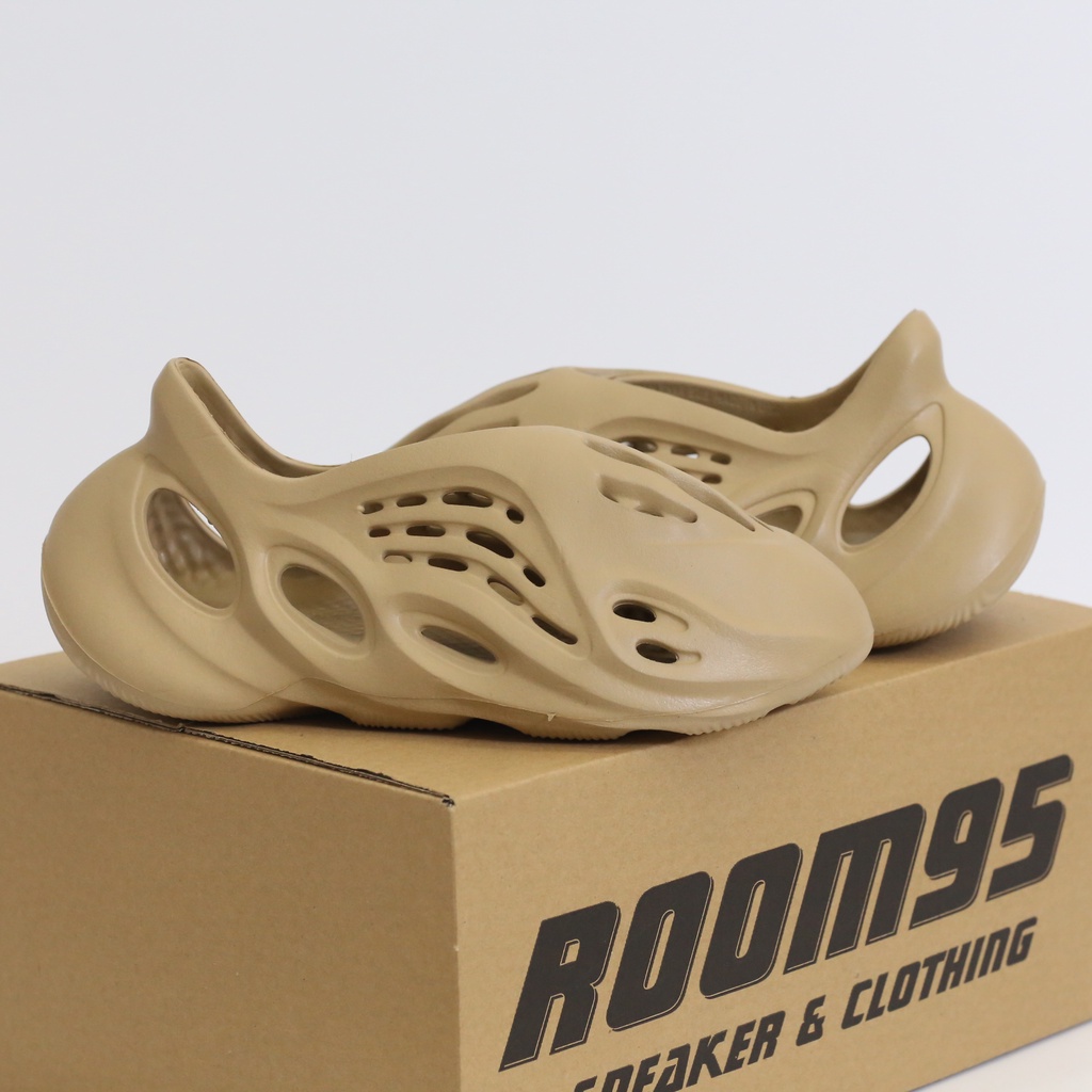 [ROOM95]Giày thể thao sneaker (YZ_28) foam runner brown