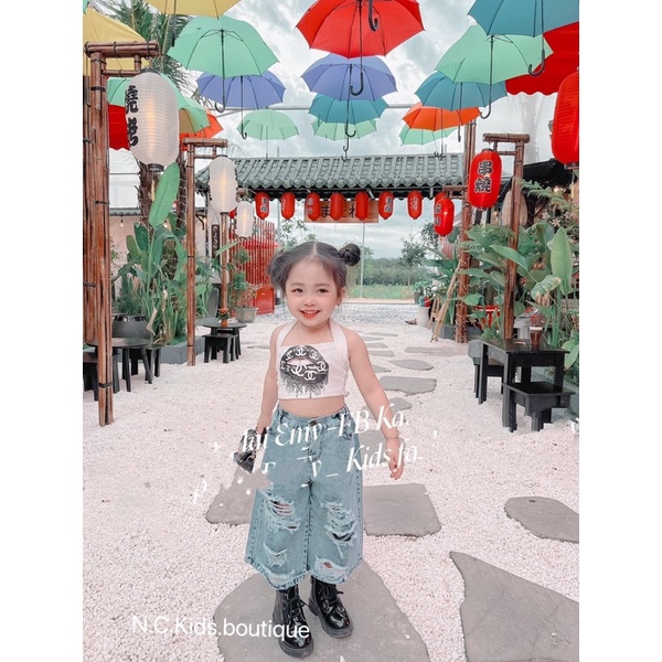 bg90- bộ áo môi quần bò rách xuông bé gái