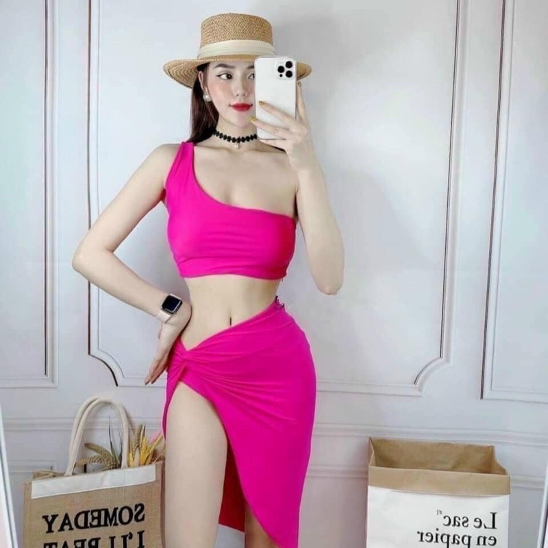 Set bikini kèm chân váy