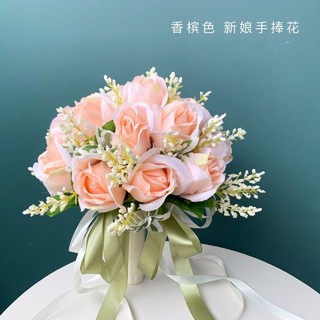 Bó hoa cưới cầm tay cho cô dâu từ hoa sáp thơm, lụa và hoa cắm điểm- Tặng hoa cài áo cho chú rể