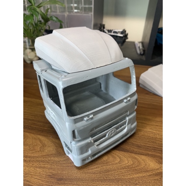 Mui lướt gió cho xe tải mô hình 1:24