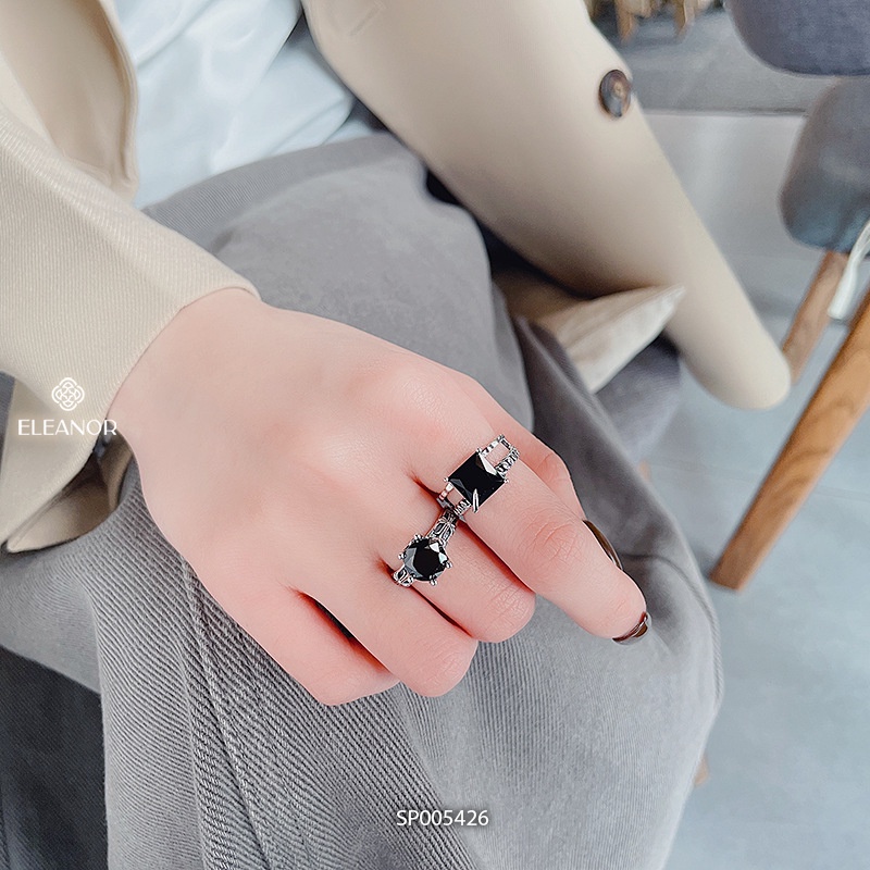 Nhẫn nữ hở bạc 925 Eleanor Accessories viền đan xoắn đính đá vuông phụ kiện trang sức 5426