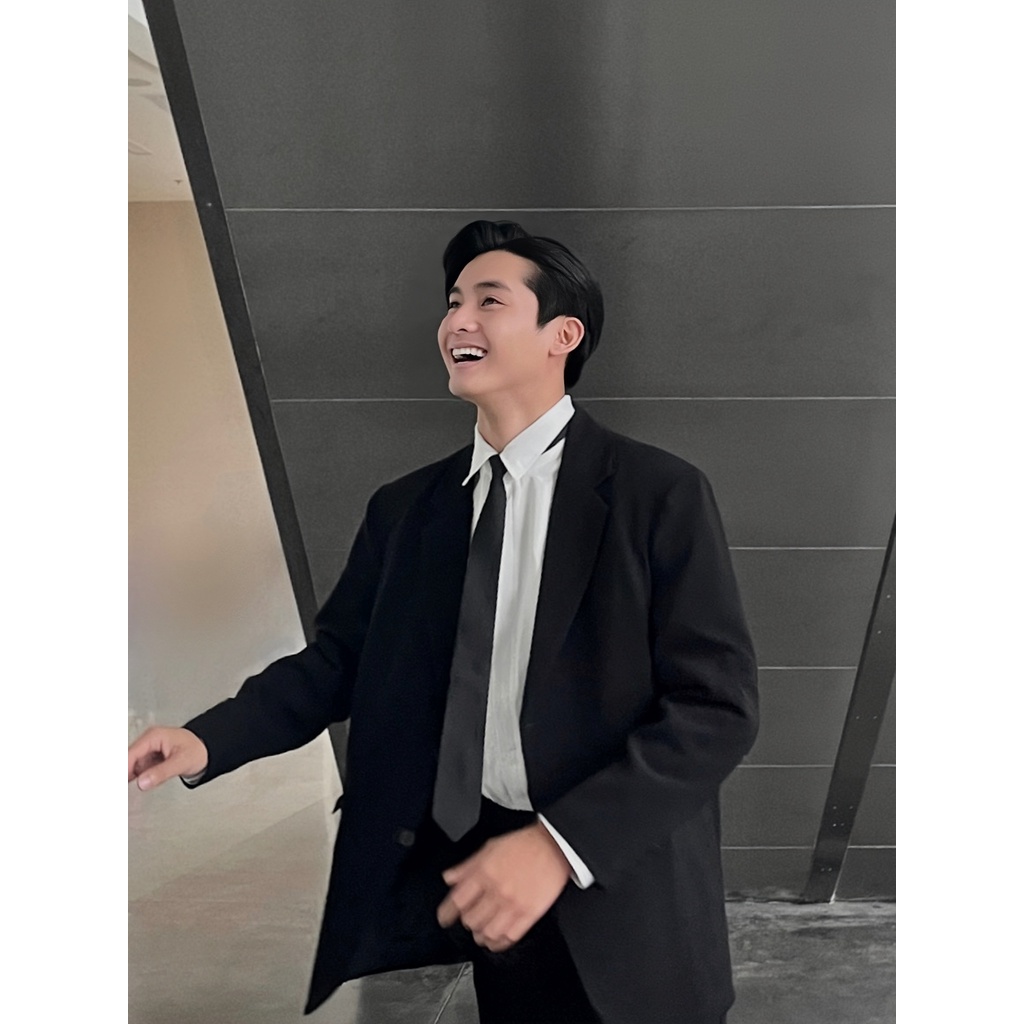 Áo khoác blazer nam form rộng có đệm vai, áo khoác nam phong cách Hàn Quốc thương hiệu BAETON - B01 | BigBuy360 - bigbuy360.vn