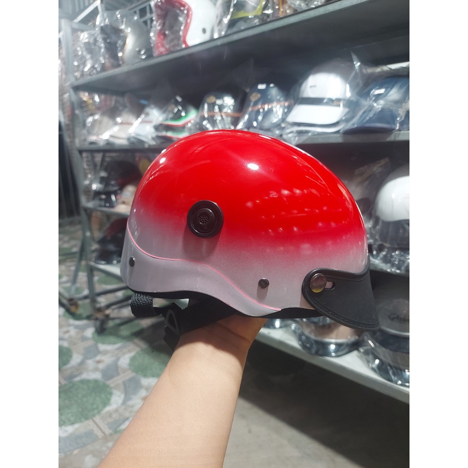 Sale Nón bảo hiểm loang 2 màu có lỗ thông gió, mũ pha hai màu, bóng sáng cực đẹp.