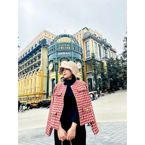 Áo dạ tweed đỏ