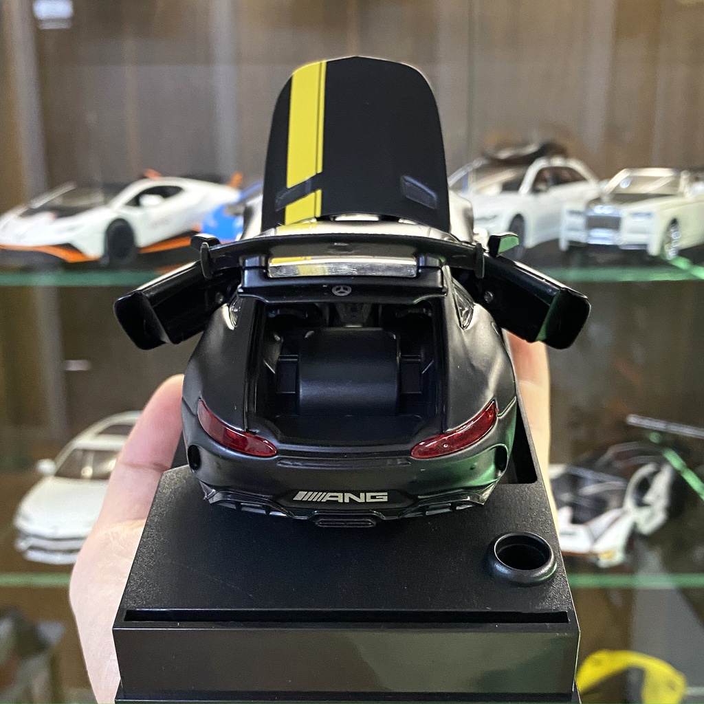 Xe mô hình kim loại giá rẻ Mercedes AMG GT tỉ lệ 1:32 hãng TY 2 màu