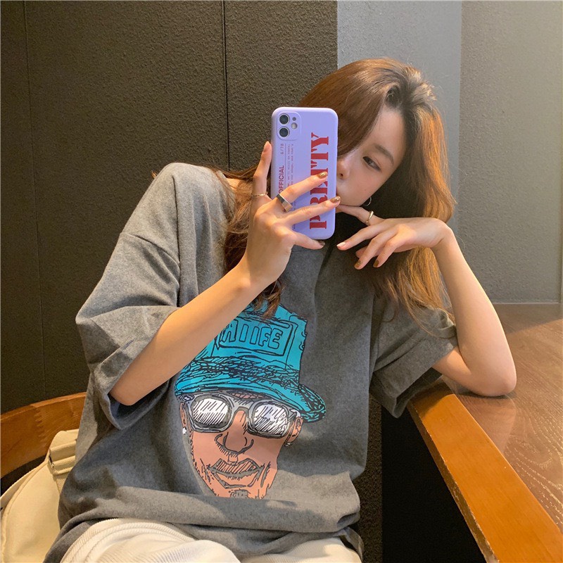 Khẩu trang vải poli dùng cho ÁO THUN UNISEX NAM NỮ MÀU XÁM, IN HỌA TIẾT KHUÔNG MẶT ĐÀN ÔNG MẮT KÍNH NÓN XANH