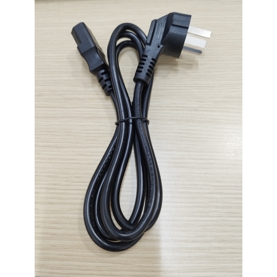 Dây nguồn 3 chân chéo 1,5m