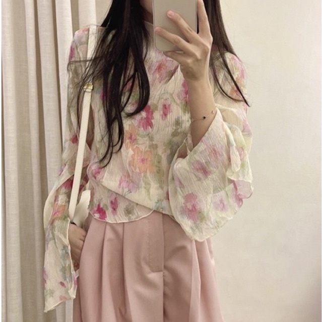 Áo hoa nhí voan dài tay xẻ