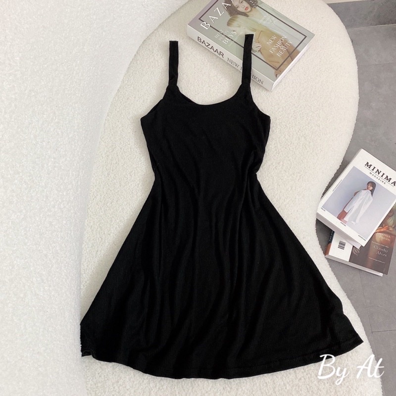 Váy Đầm Đen 2 Dây Thun Tăm Bản To Cổ Vuông Dáng Xoè Siêu Xinh
