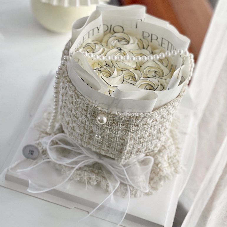 Phụ kiện trang trí bánh sinh nhật  chuỗi đính hạt 42cm trang trí bánh