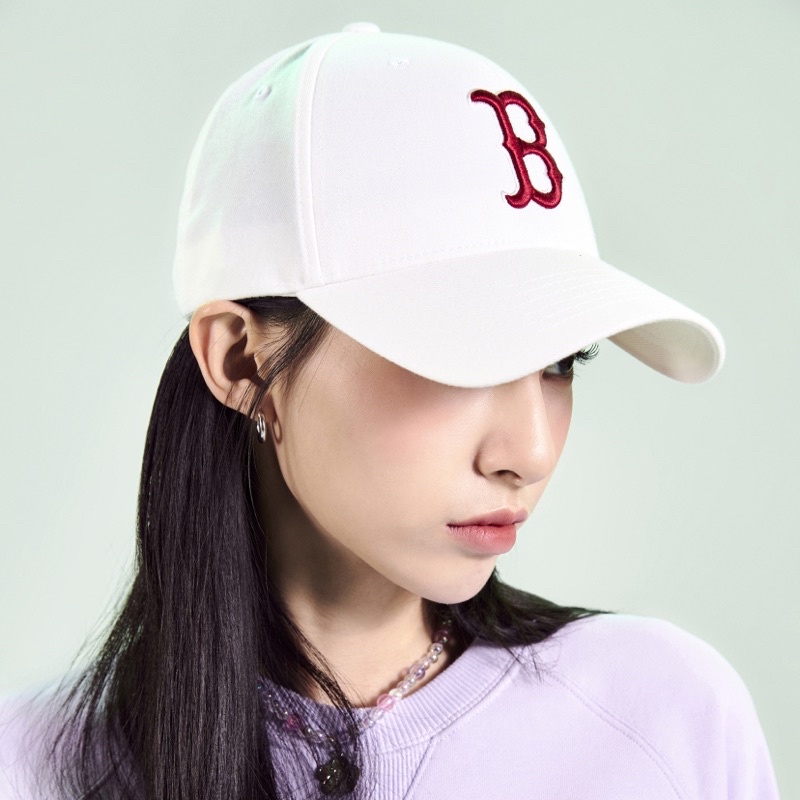 Mũ MLB trắng chữ B