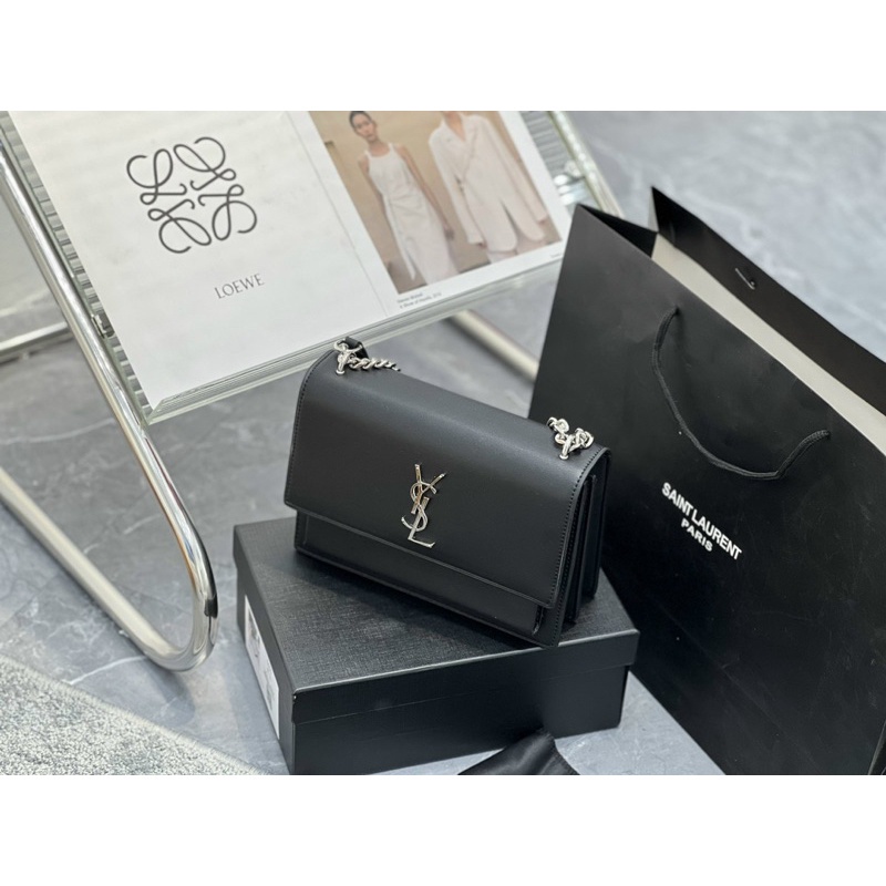 Túi Xách YSL SUNSET FLAP Khoá Bạc Size 22  -  By Willow.luxury