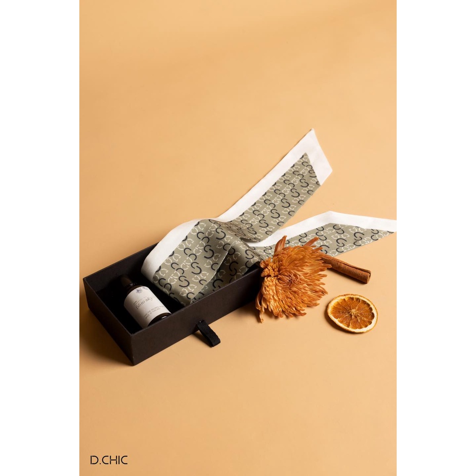 Khăn lụa nhỏ D.CHIC MS: 60002711