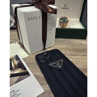 ỐP LƯNG PRADA ĐEN