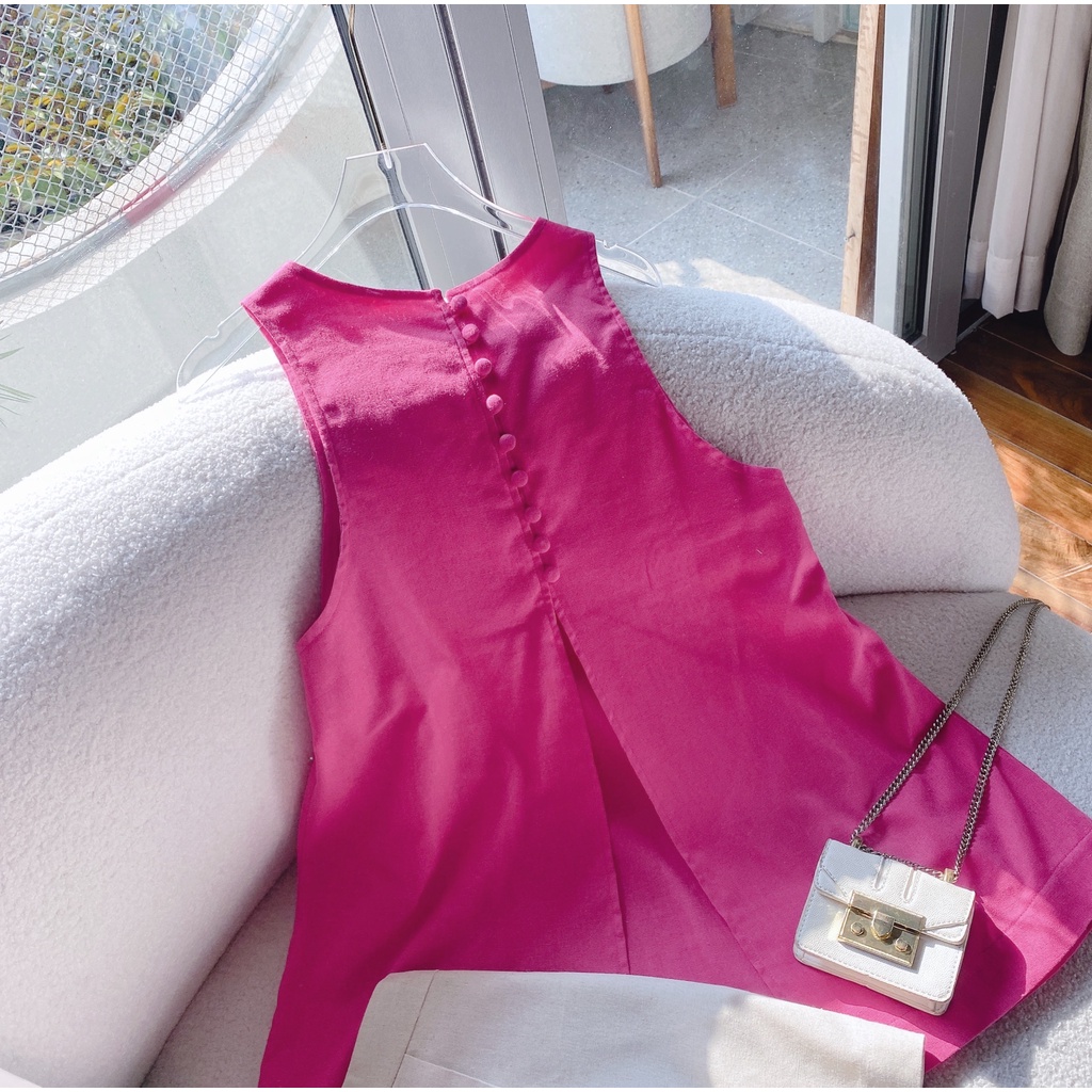 SET ÁO SÁT NÁCH HỒNG XẺ TÀ SAU NÚT BỌC + QUẦN SHORT KEM (TH)