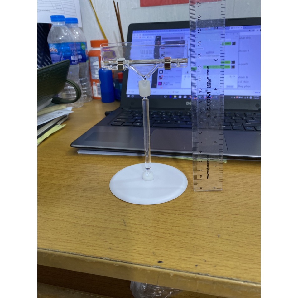 Bộ Wobbler để bàn và bảng nhựa đen viết xóa đc chuyên dùng tại cái điểm bán hàng như siêu thị, cửa hàng, shop thời trang