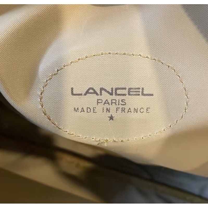 Túi si hiệu LANCEL của Paris Pháp clutch vải dù hiệu phối da
