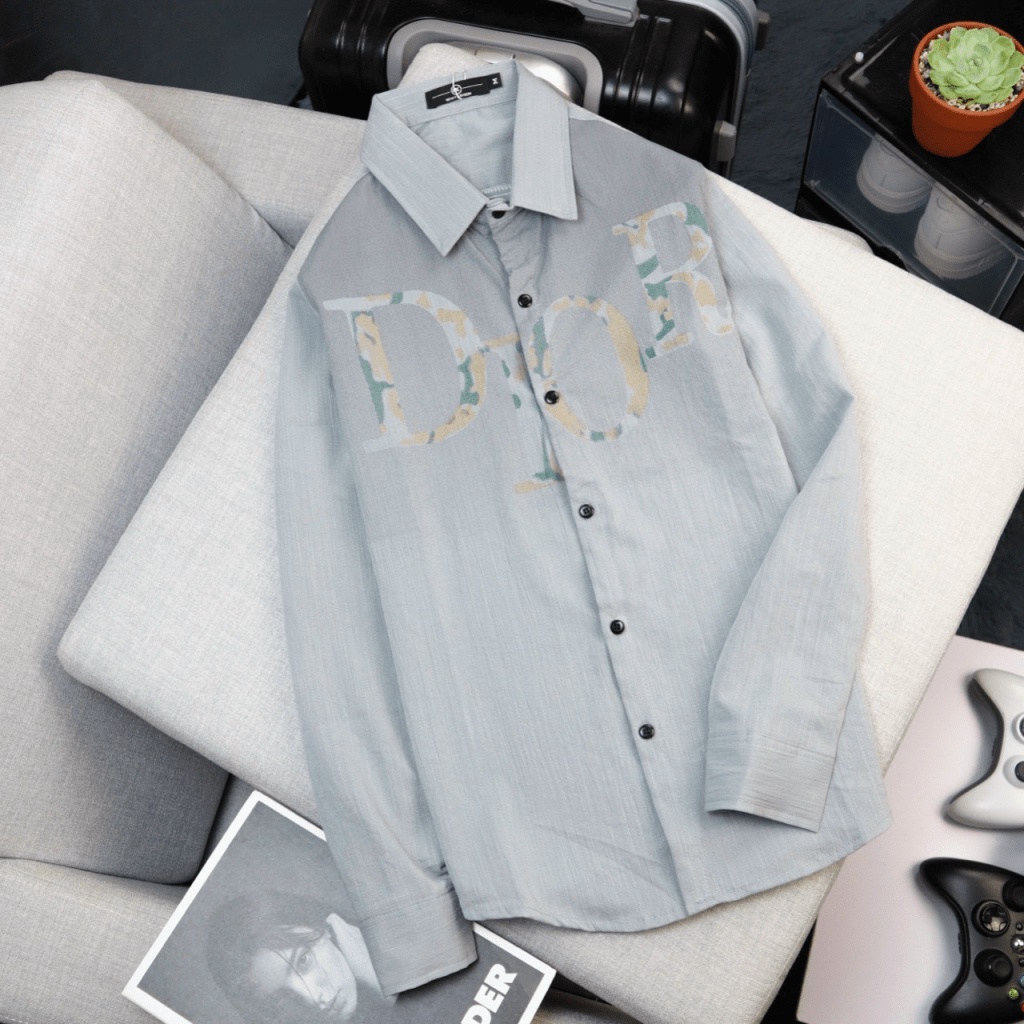 MUA ĐI CHỜ CHI - ÁO SƠ MI ĐŨI KIỂU DÁNG THỜI TRANG TRẺ TRUNG HIỆN ĐẠI PHỐI LOGO CỰC CHẤT - TM SHOP YOYO STYLE