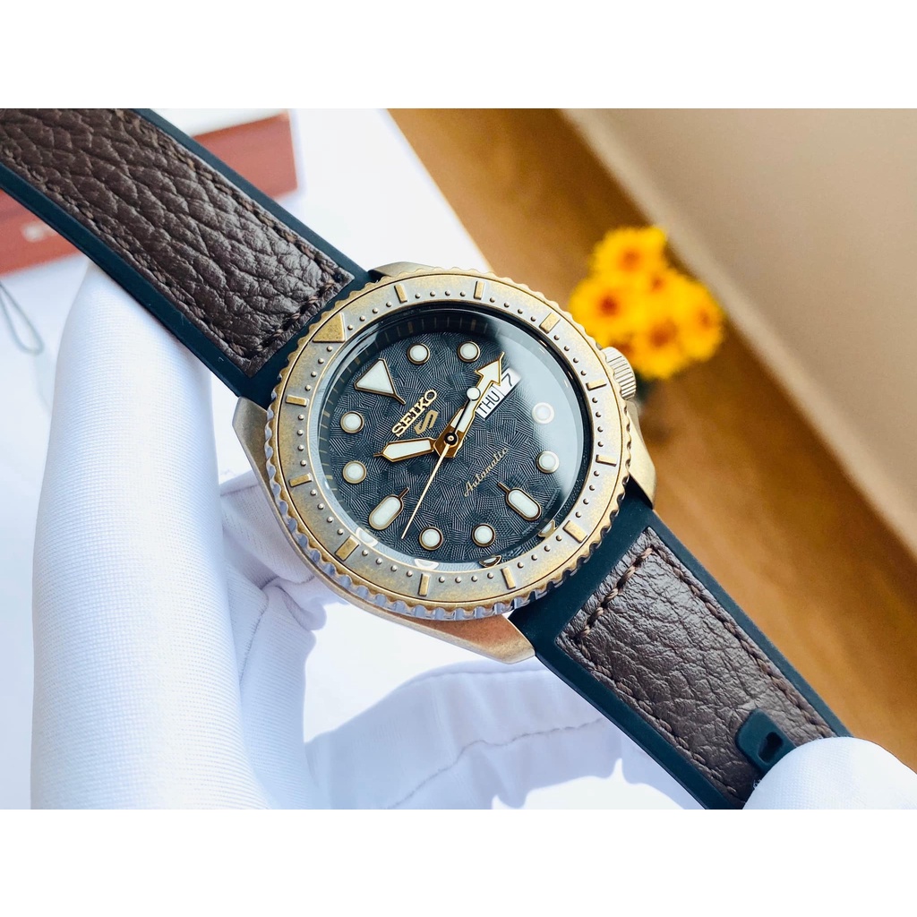 Đồng hồ nam dây da Seiko International Edition 5 Vintage Automatic SRPE80K1