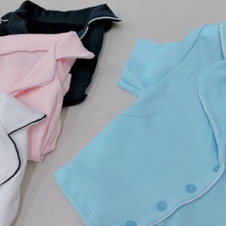Áo Croptop Nút Viền Màu Cổ Bẻ